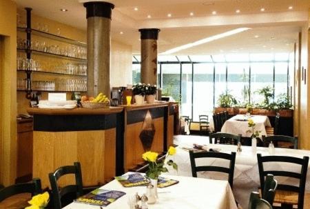 Sportpark Bad Nauheim Hotel Bagian luar foto